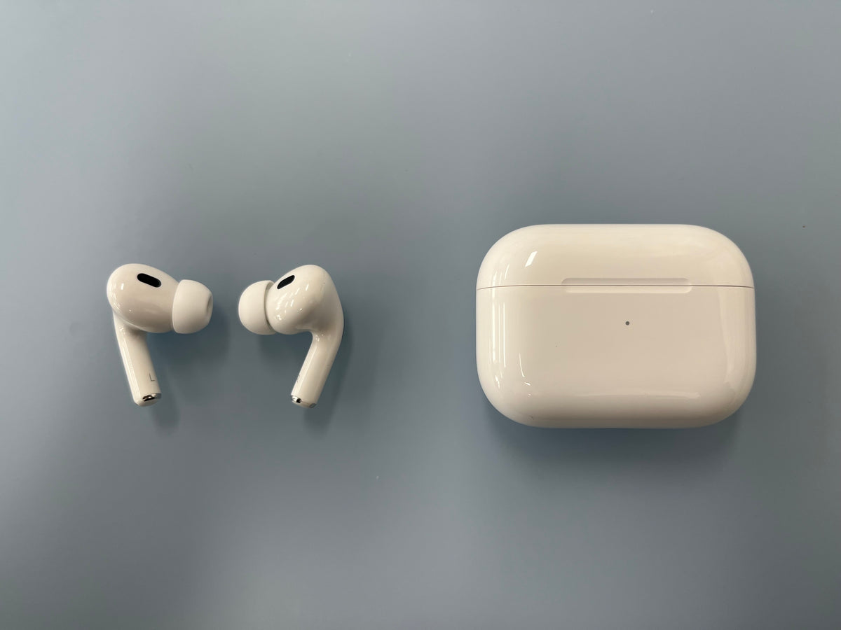 Apple AirPods Pro (2nd Generation) MagSafe Case Wholesale